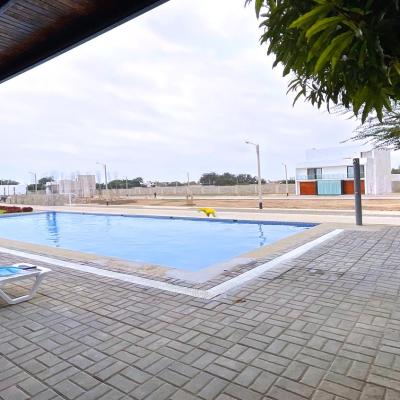 VENTA DE TERRENO EN CONDOMINIO ALGARROBOS COUNTRY CLUB